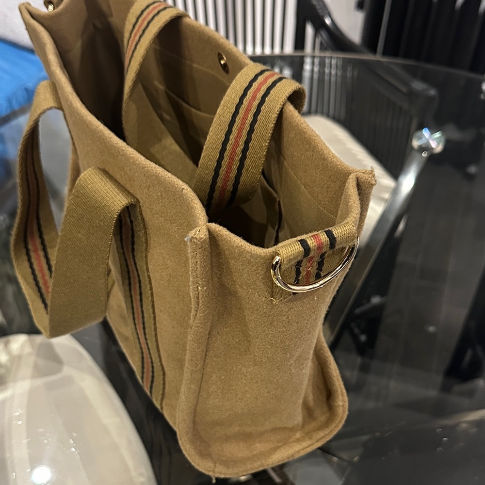 Elegant Tan/Olive Tote with Striped Strap - Picture 3 of 4